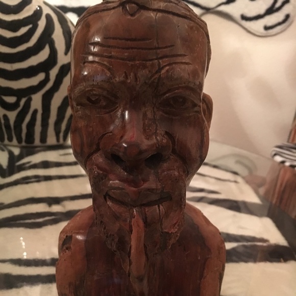 Carving Nelson Mandela Handmade! - Picture 1 of 2
